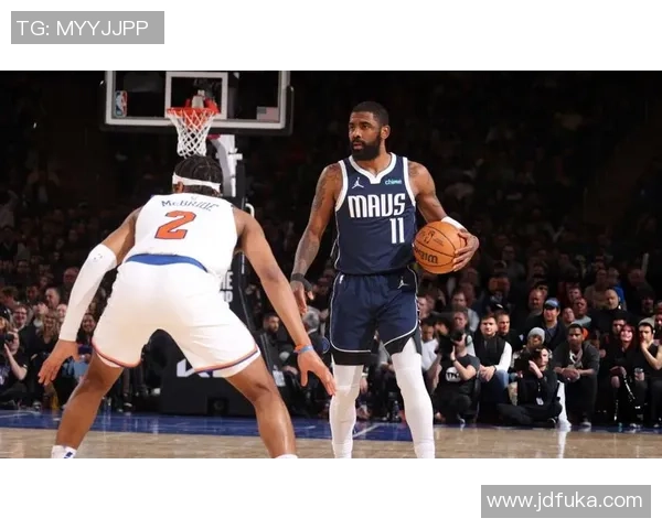 尼克斯与小牛激战三月七日赛场精彩瞬间回顾与分析