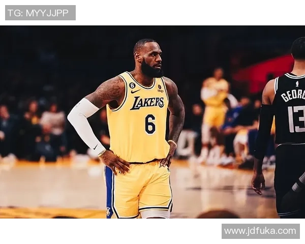 湖人对阵马刺精彩对决回顾12月6日比赛录像分析与亮点总结